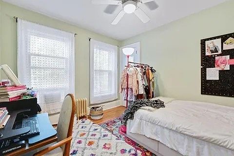 3rd image of 2606 Humboldt Ave S APT 8