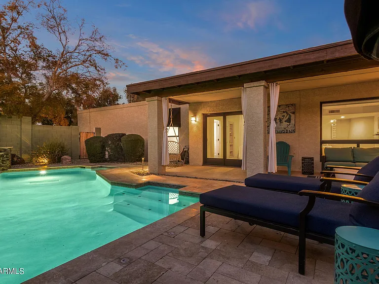 4611 E Desert Dr — Photo 46