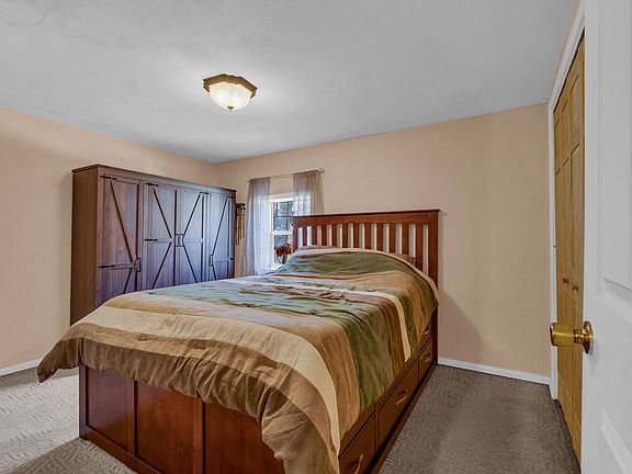 5th image of 174 Copeland Rd