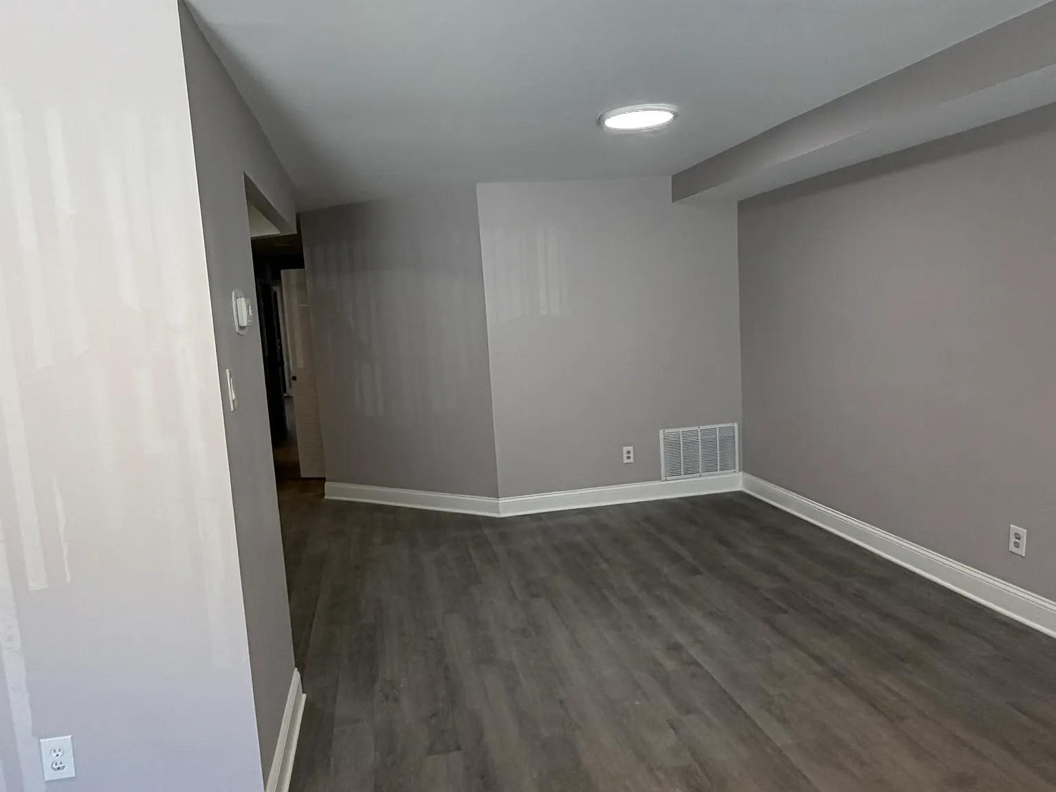 2 bed, 1240 sqft, $1,600 — Photo 2