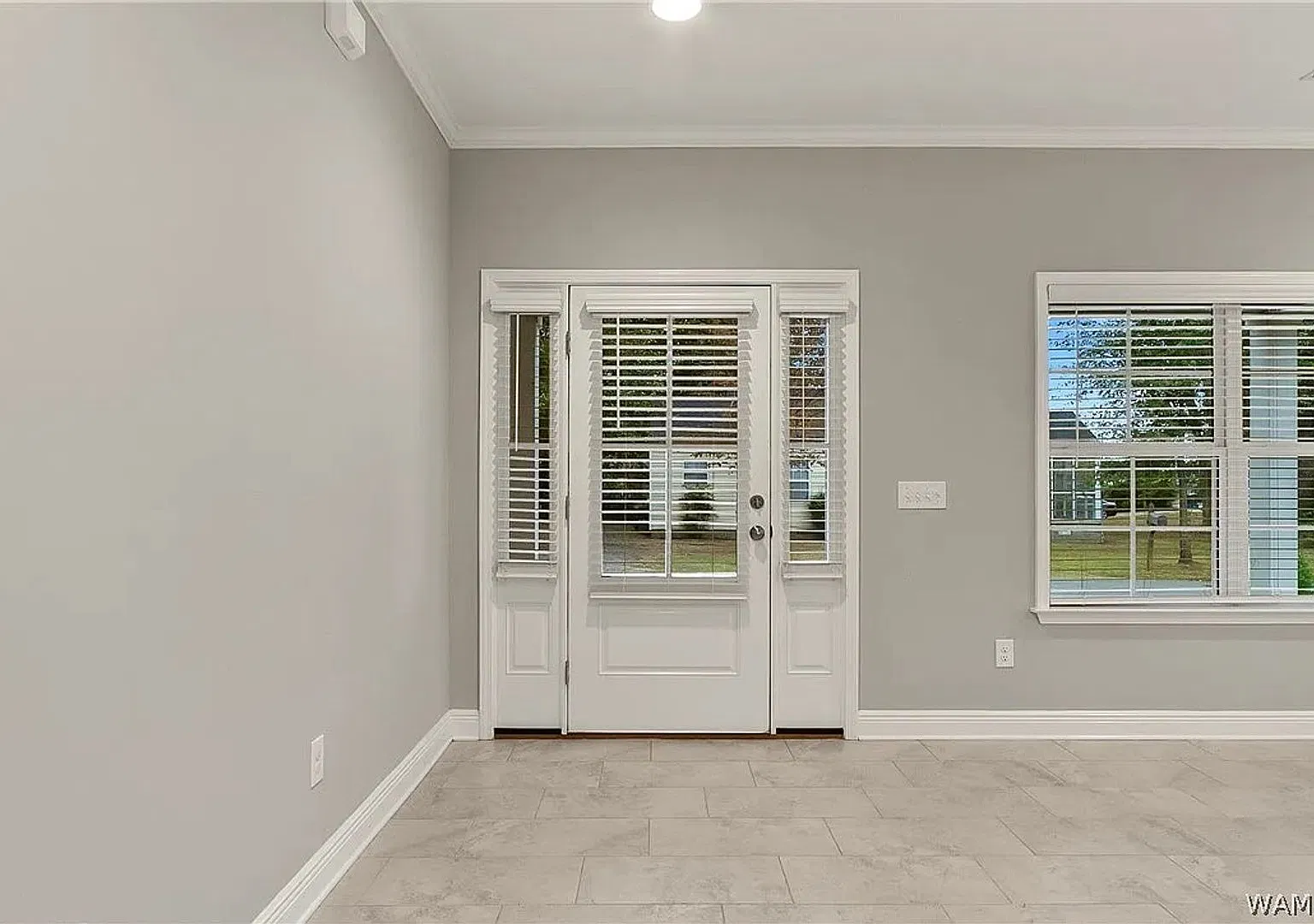 2402 Prince Avenue 3/3 House For Rent — Photo 4