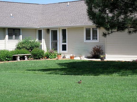 2nd image of 15609 Harbor Dr