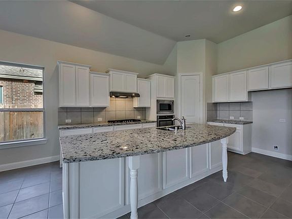 3rd image of 6403 Sunstone Falls Ln