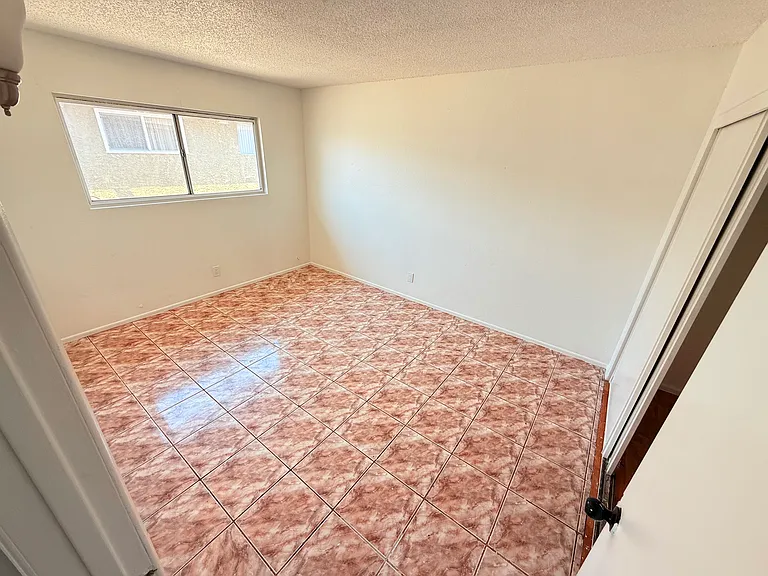 536 North Cir #C3 — Photo 12