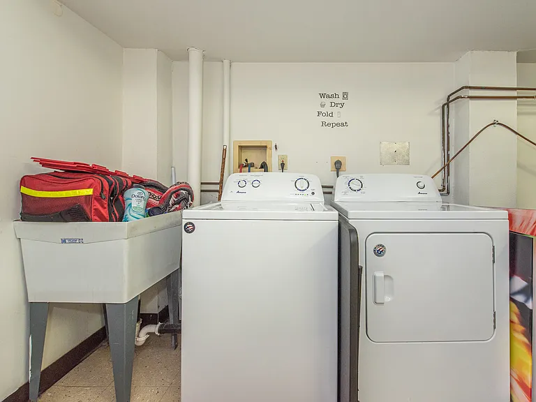 21 Springfield Ave #4 — Photo 33