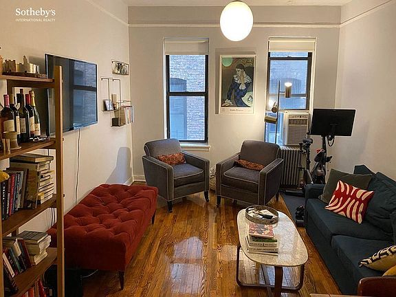 2nd image of 203 W 103rd St APT 4H
