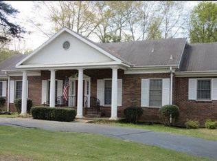 134 Orlando Dr, Toccoa, GA 30577