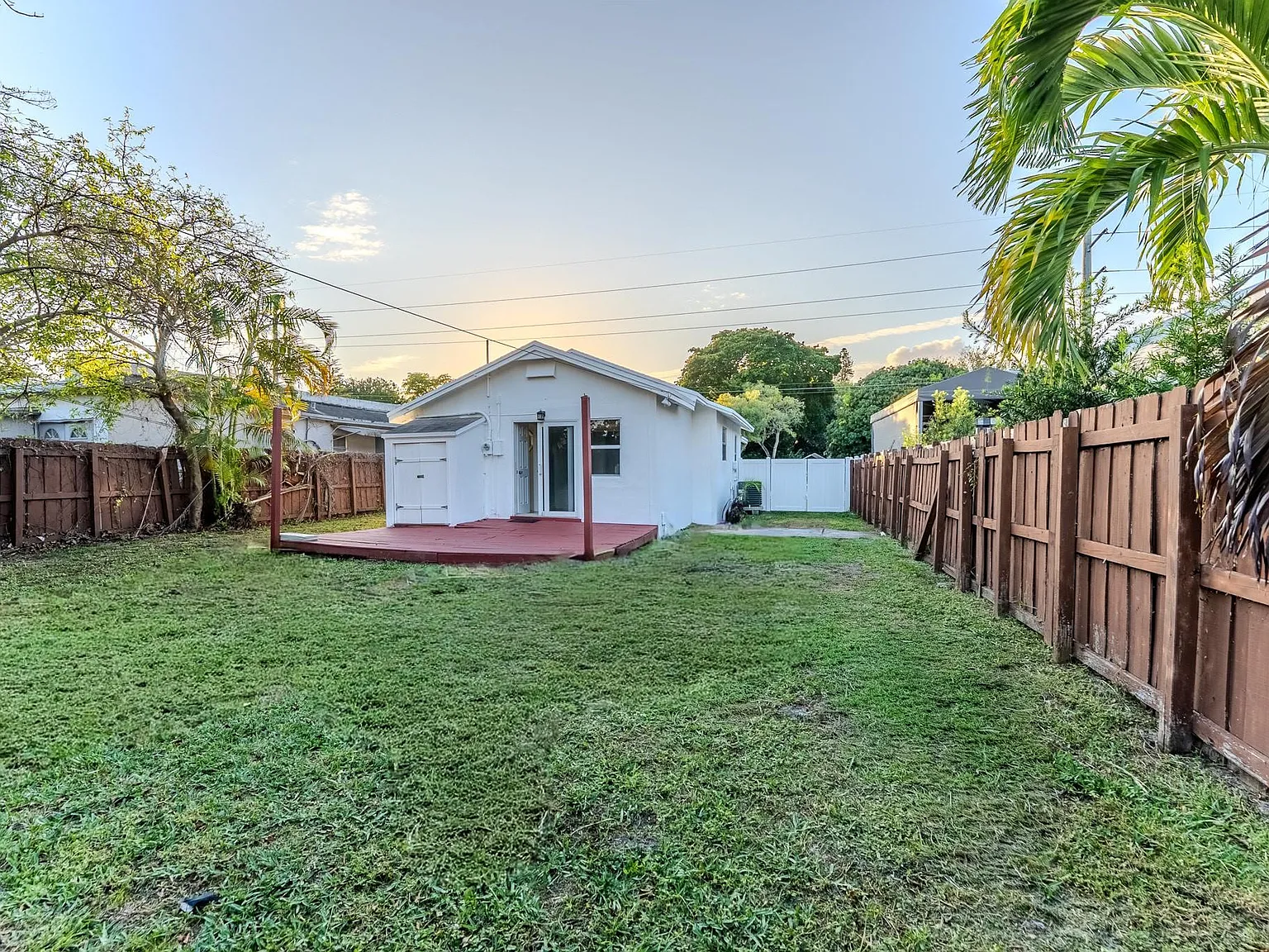 3 bed, 2.0 bath, 780 sqft, $2,800 — Photo 4