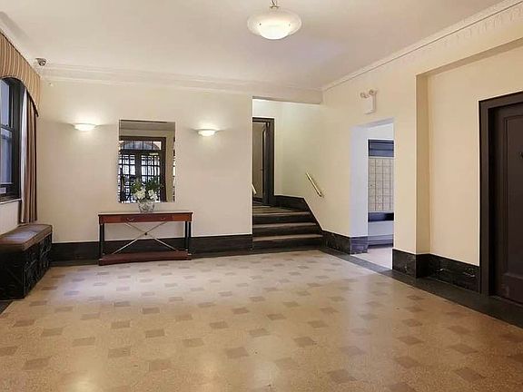 5th image of 345 E 77th St APT 2I