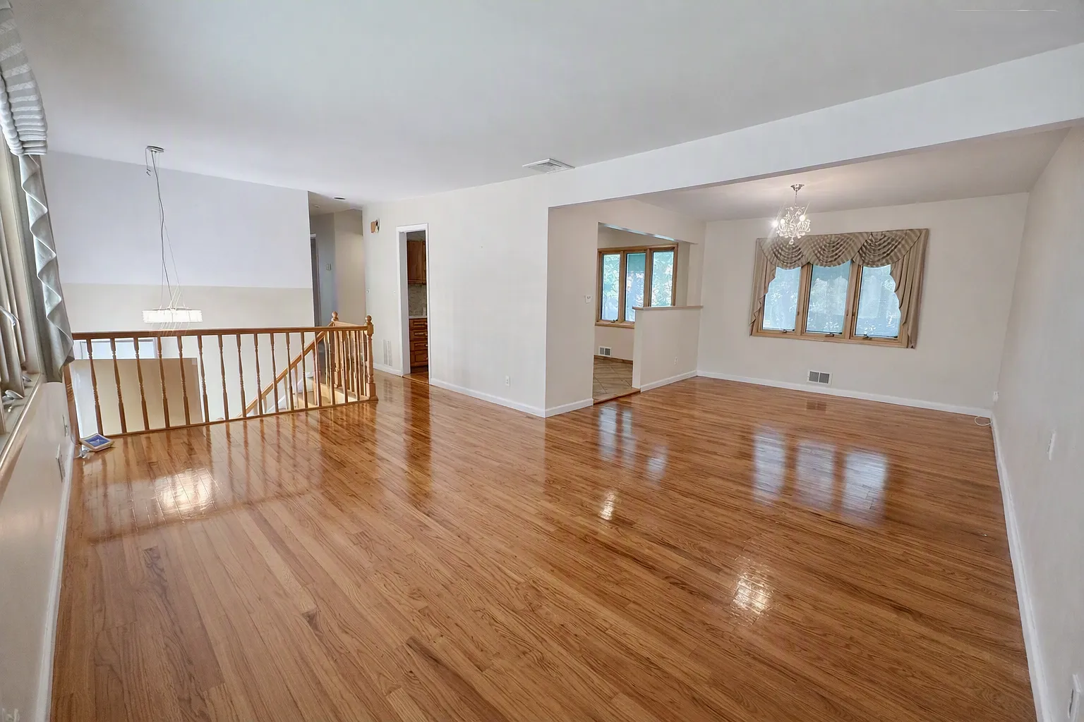 4 bed, $4,800 — Photo 3