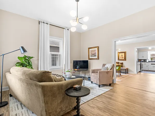 127 Briggs St, Allegan, MI 49010