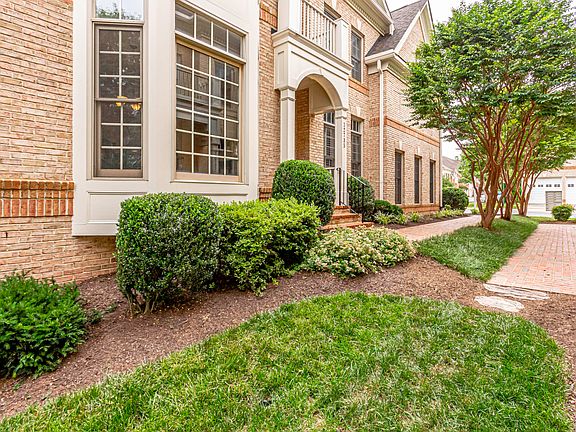 2nd image of 12735 Lady Somerset Ln