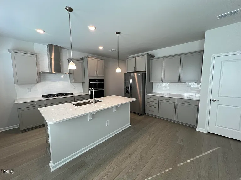 7254 Morris Acres Rd — Photo 4
