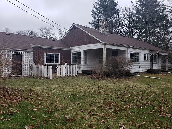 4th image of 408 N River Glen Ave