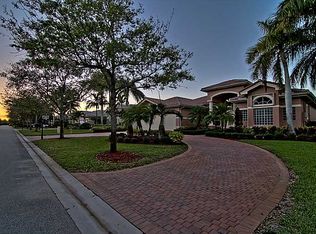 10351 Lone Star Pl, Davie, FL 33328