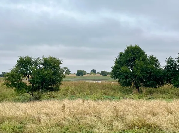 Hawaii Rd, Anton, TX 79313