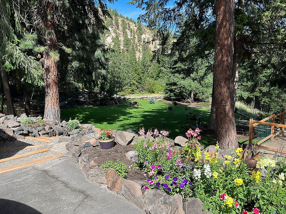 2nd image of 2960 Mission Ridge Rd