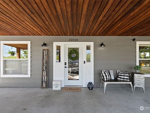 3rd image of 22114 70th Avenue E