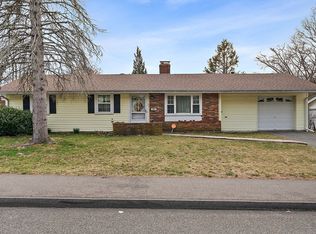 34 McAuliffe Rd, Randolph, MA 02368