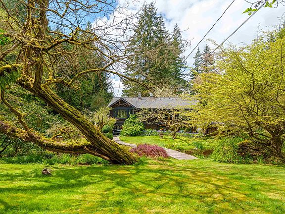 3rd image of 1531 Lockyer Rd