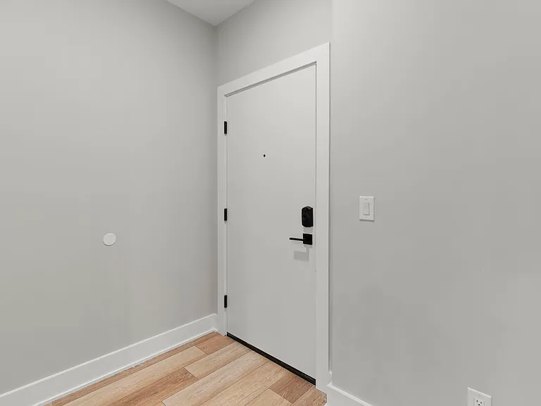 2624 Trenton Ave #307 — Photo 19