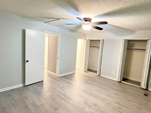 2nd image of 4642 Glanmire Dr