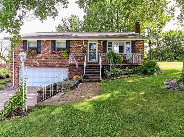 721 Hill St, Greensburg, PA 15601