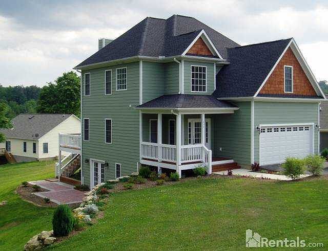 1st image of 214 Hidden Meadow Dr