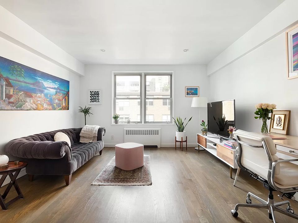 1st image of 60 9th St APT 633