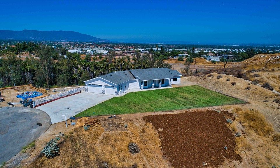 1st image of 18560 Ambrosio Cir