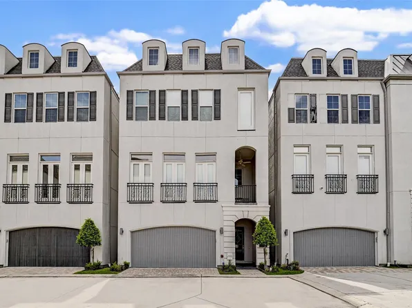 1010 Savannah Cedar Ln, Houston, TX 77043