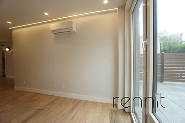 Rented by Rennit Inc.