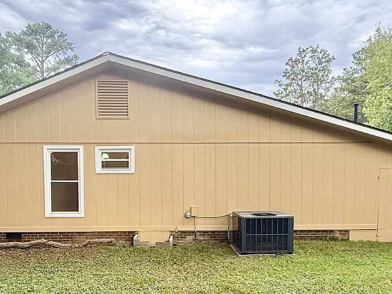 1009 Louisburg Pl — Photo 29
