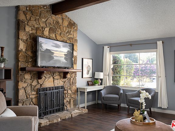 5th image of 2117 San Antonio Dr