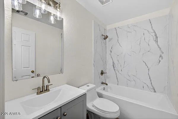 11101 E Abilene Ave — Photo 13
