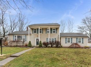 4 Rhoda Ter, Parsippany, NJ 07054