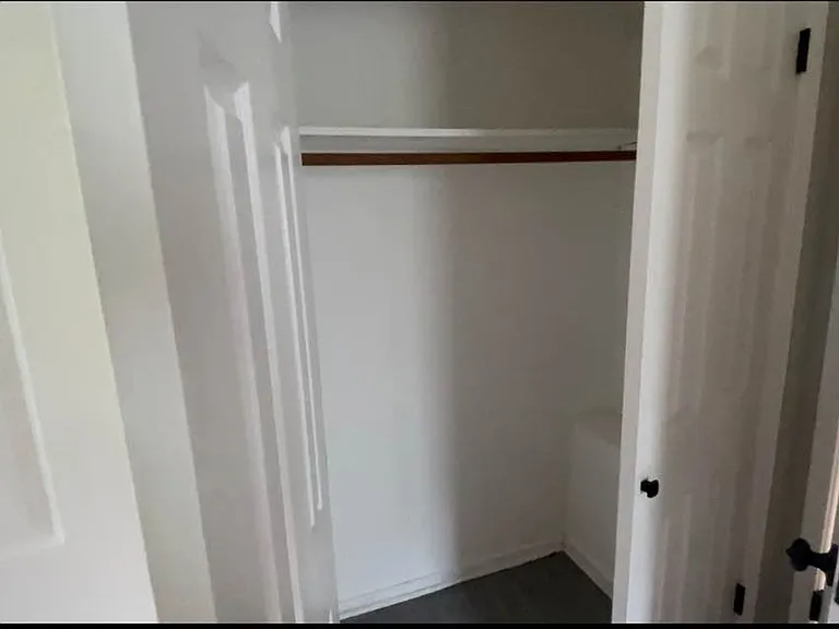 3400 Cricketeer Dr — Photo 21