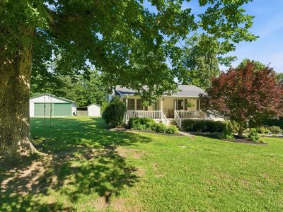 1170 Liberty Rd, Charlotte, TN, 37036