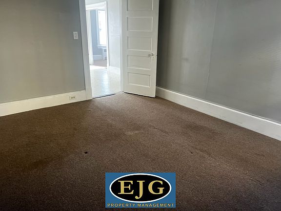 3rd image of 11 Reed St #2