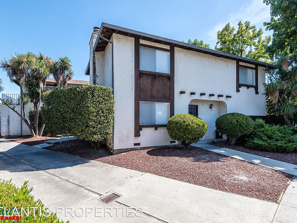 1st image of 1589 Brookvale Dr APT 04