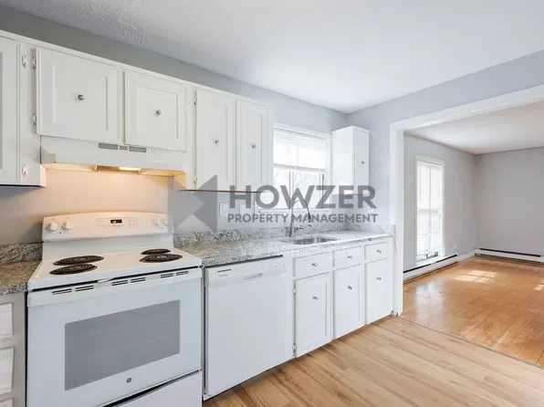 800 Bearses Way APT 3NF, Hyannis, MA 02601