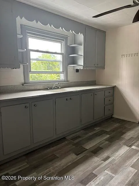 2 bed, 1.0 bath, 800 sqft, $1,150 — Photo 2