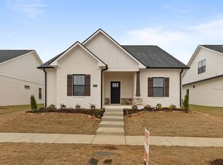 2102 Kanteen St, Huntsville, AL 35811