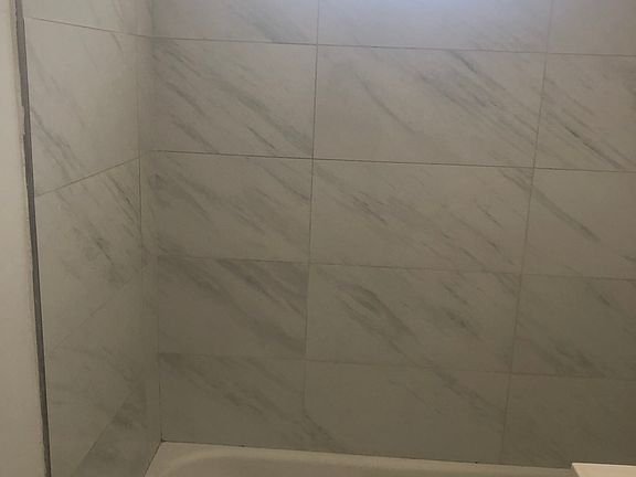 3rd image of 6116 Romaine St #3