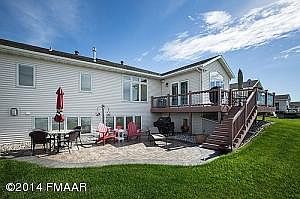 3rd image of 1814 Evergreen Way
