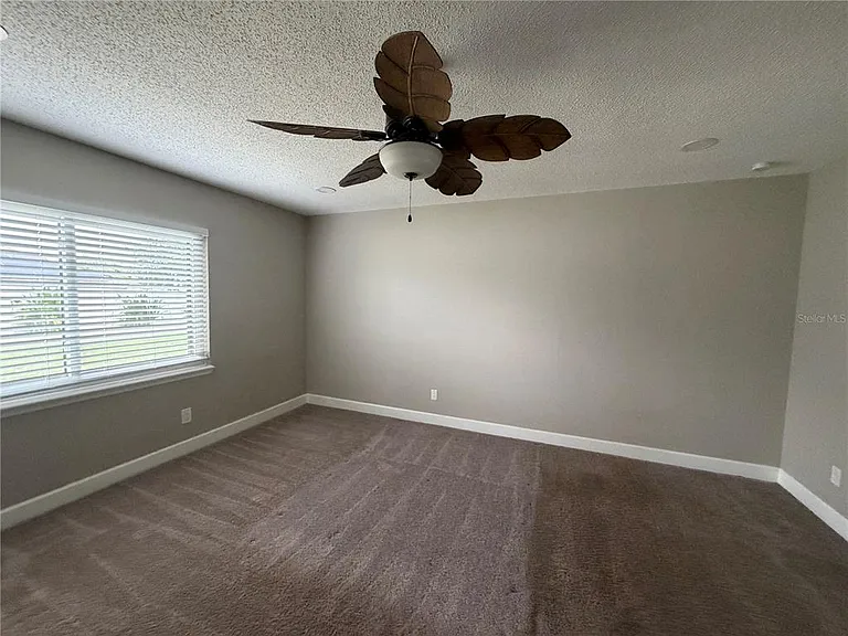 1229 Allendale Dr — Photo 24