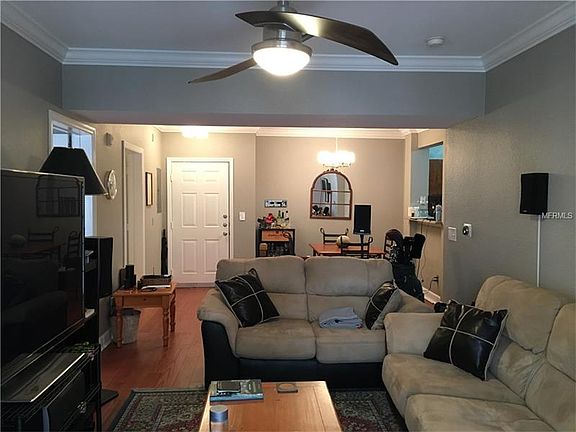 4th image of 206 E South St Unit 4017