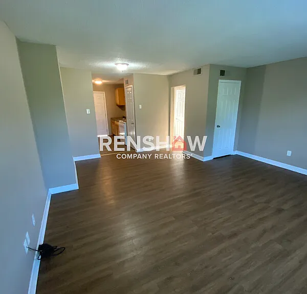 1401 Meeks St #D8 — Photo 3