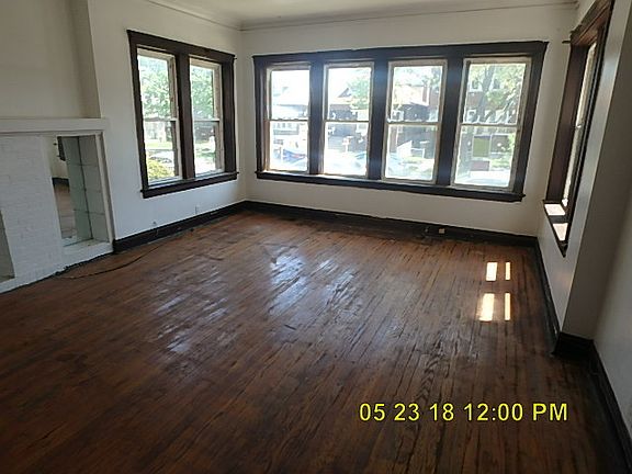 2nd image of 7924 S Marshfield Ave