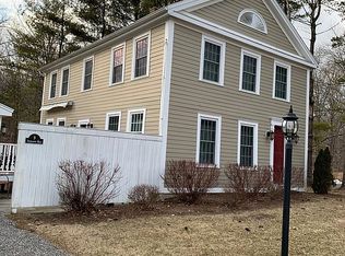 9 Interlaken Rd, Stockbridge, MA 01262